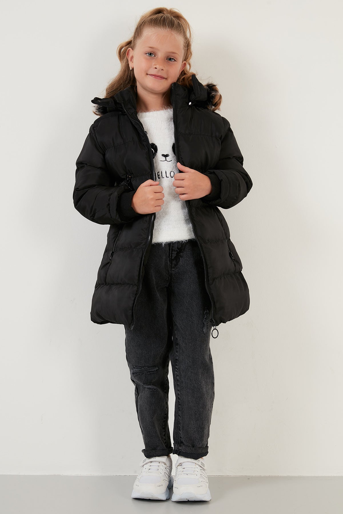 Lela Peluş Astarlı Yakası Suni Kürklü Çıkarılabilir Kapüşonlu Kışlık Kız Çocuk Mont 5766038 SİYAH