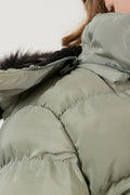 Lela Peluş Astarlı Yakası Suni Kürklü Çıkarılabilir Kapüşonlu Kışlık Kız Çocuk Mont 5766038 MİNT